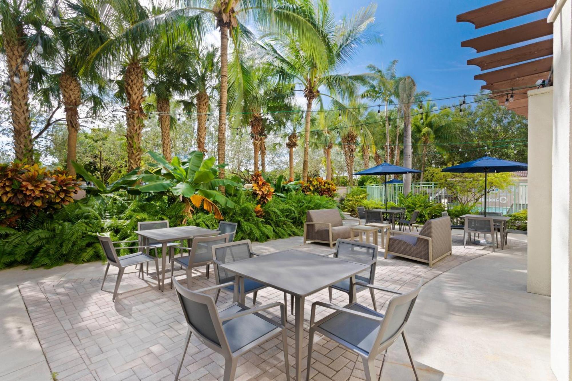 Courtyard Fort Lauderdale SW Miramar Extérieur photo